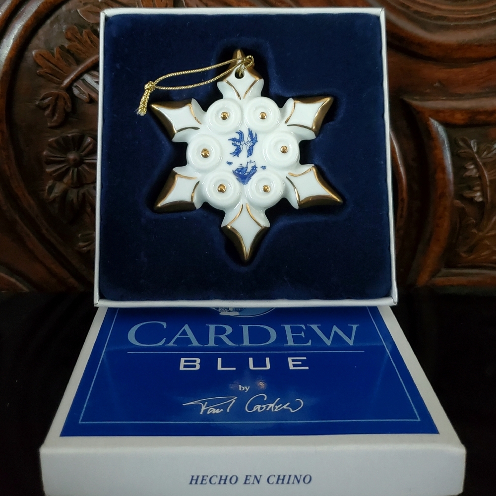 1999 Porcelain Cardew Blue Willow❄️ Snowflake 3 1/4" Ornament Gold Accent Boxed